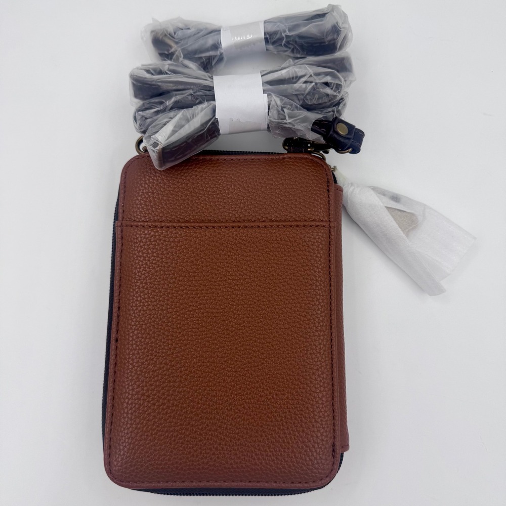 NEW Chala Brown Paw Print Cell Phone Crossbody Wallet Zip Around Purse Dog Heart - Picture 3 of 8